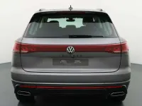 Nuova VW Touareg Edition 286 CV (210 kW) 2026 Grigio scuro SUV