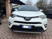 Usata Toyota RAV4 Hybrid 155 CV (114 kW) 2017 Bianco perlato SUV