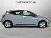 Usata Renault Clio Evolution 91 CV (66 kW) 2024 Grigio Utilitaria