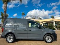 Usata VW Caddy 74 CV (54 kW) 2018 Grigio Monovolume