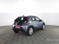 Usata Toyota Aygo X Active 72 CV (52 kW) 2025 Persian salt SUV