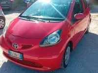 Usata Toyota Aygo 68 CV (50 kW) 2006 Rosso Utilitaria
