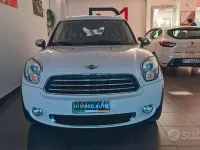 Usata Mini One Countryman 98 CV (72 kW) 2014 Bianco SUV