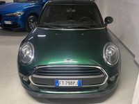 Usata Mini ONE 101 CV (74 kW) 2019 Verde Utilitaria