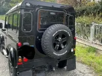Usata Land Rover Defender 122 CV (89 kW) 2012 Nero Station wagon