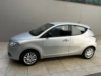 Usata Lancia Ypsilon 69 CV (50 kW) 2011 Grigio Utilitaria