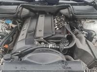 Usata BMW 520 M Performance 150 CV (110 kW) 1999 Grigio Berlina