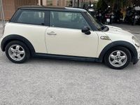 Begagnad Mini ONE 75 HK (55 kW) 2010 Vit Halvkombi