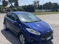 Usata Ford Fiesta Titanium 95 CV (69 kW) 2015 Blu/azzurro Utilitaria