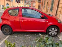 Usata Toyota Aygo Sol 2006 Rosso Utilitaria