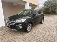 Usata Ford Kuga S 120 CV (88 kW) 2019 Nero SUV