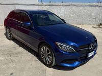 Usata Mercedes C300e 204 CV (150 kW) 2018 Blu/azzurro Station wagon