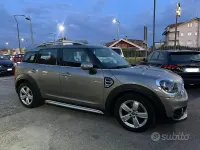 Usata Mini Cooper D Countryman Business 116 CV (85 kW) 2018 Grigio SUV