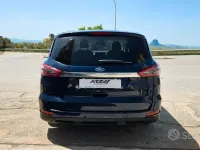 Usata Ford S-MAX Titanium 150 CV (110 kW) 2017 Blu Monovolume