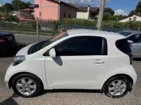 Käytetty Toyota iQ 68 HP (50 kW) 2009 Valkoinen Viistoperä