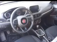 Usata Fiat Tipo Lounge 120 CV (88 kW) 2016 Blu/azzurro Station wagon