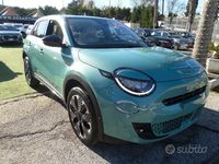 Nuova Fiat 600 La Prima 110 CV (80 kW) 2025 Verde Station wagon