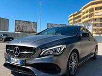 Usata Mercedes CLA220 Premium 176 CV (129 kW) 2018 Grigio Berlina
