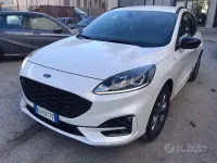 Usado Ford Kuga ST-Line X 120 CV (88 kW) 2020 Blanco SUV