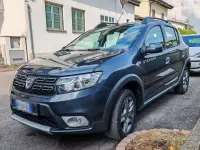 Begagnad Dacia Sandero Stepway 90 HK (66 kW) 2020 Grå Sedan