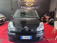 Usata Renault Modus 75 CV (55 kW) 2012 Nero Monovolume