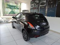 Usata Lancia Ypsilon S 69 CV (50 kW) 2022 Nero Utilitaria