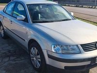 Usata VW Passat 150 CV (110 kW) 1998 Grigio Berlina