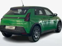 Nuova Renault 5 E-Tech Evolution 89 kW (122 CV) 2025 Verde Berlina