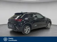 Usata VW T-Roc R-line 150 CV (110 kW) 2023 Nero / pastello SUV