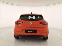 Usata Renault Clio V Equilibre 145 CV (106 kW) 2023 Arancione Berlina
