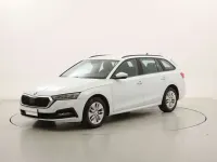 Usata Skoda Octavia Executive 116 CV (85 kW) 2022 Bianco Station wagon