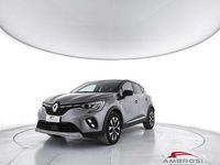 Usata Renault Captur Techno 101 CV (74 kW) 2023 Grigio SUV