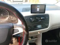 Usata Seat Mii Chic 68 CV (50 kW) 2014 Rosso Utilitaria