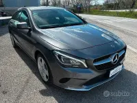 Usata Mercedes CLA200 Business 136 CV (100 kW) 2018 Grigio Station wagon