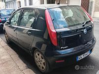 Usata Fiat Punto Dynamic 80 CV (58 kW) 2004 Blu Utilitaria
