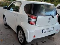 Usata Toyota iQ Sol 68 CV (50 kW) 2011 Bianco Utilitaria