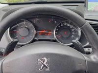 Usata Peugeot 3008 Business-Line 156 CV (114 kW) 2014 Grigio Station wagon