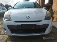 Usata Renault Clio 103 CV (75 kW) 2012 Bianco Station wagon