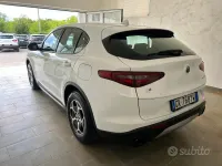 Usata Alfa Romeo Stelvio Ti 190 CV (139 kW) 2022 Bianco SUV