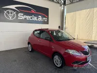 Usata Lancia Ypsilon Platinum 69 CV (50 kW) 2016 Rosso Utilitaria