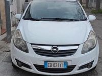 Usata Opel Corsa Sport 75 CV (55 kW) 2010 Utilitaria