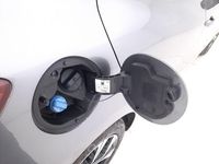 Usado Renault Clio V 101 CV (74 kW) 2023 Gris Berlina