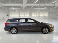 Begagnad Ford Focus Titanium 120 HK (88 kW) 2019 Grå Kombi