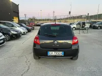 Gebraucht Renault Clio II Dynamique 85 PS (62 kW) 2008 Schwarz Limousine
