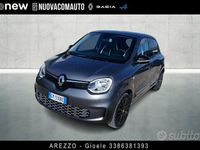 Usado Renault Twingo Urban Night 60 kW (82 HP) 2022 Cinzento Citadino