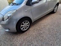 Usata Toyota Yaris Sol 87 CV (63 kW) 2008 Grigio Berlina