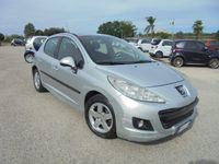 Usata Peugeot 207 70 CV (51 kW) 2010 Argento Berlina
