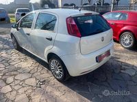 Usata Fiat Grande Punto S 69 CV (50 kW) 2012 Bianco Utilitaria