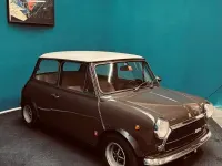 Usata Innocenti Mini 66 CV (48 kW) 1970 Marrone Utilitaria