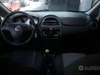 Usata Fiat Punto Evo 77 CV (56 kW) 2014 Antracite Utilitaria